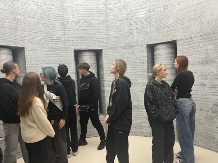 Zwiedzanie Muzeum Oskara Schindlera i krakowskiego getta żydowskiego